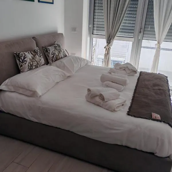 Suite Malu，位于那不勒斯的酒店