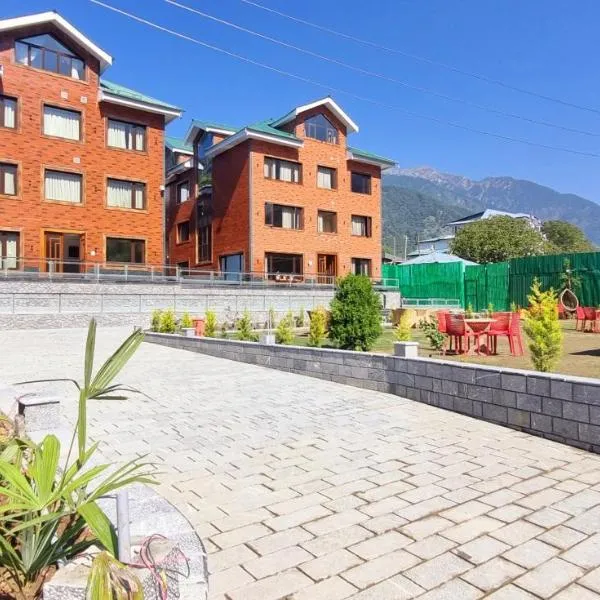 White Water Resorts，位于帕哈尔加姆的酒店