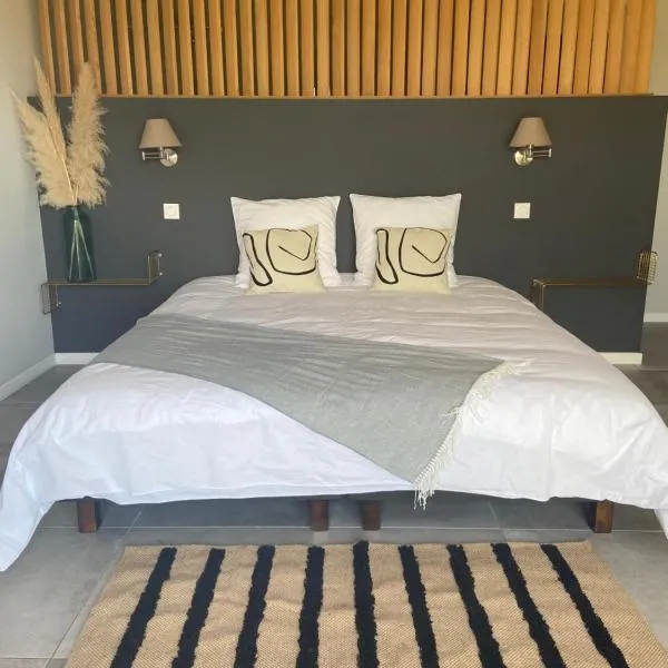 Rondinara Camara - Lecci Lodge，位于Lecci的酒店