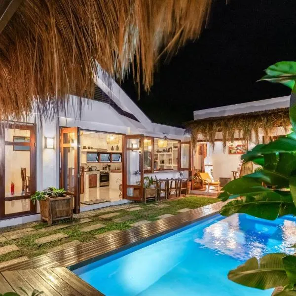 Bali-Inspired Villa with Private Pool ,Sleeps 10，位于Boac的酒店