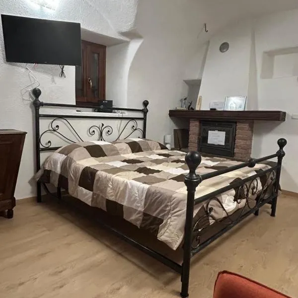 Casa Grande appartamento Marianna，位于普拉吉拉托的酒店
