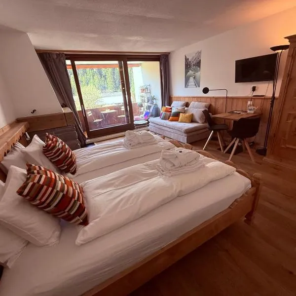 Modern LAAX apt, Swimming Pools, Wellness & Tennis，位于莱克斯的酒店