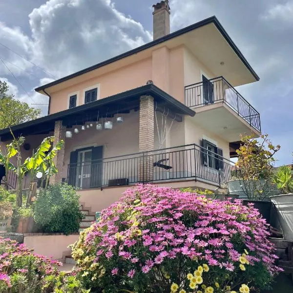 Pink House，位于佩尔迪富莫的酒店