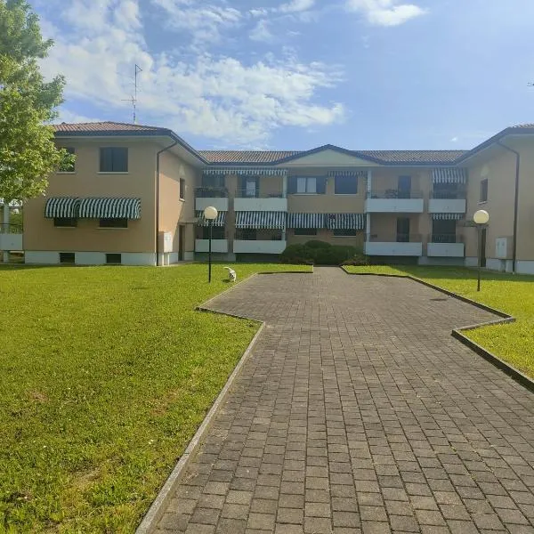 Da Angela，位于Azzano Decimo的酒店