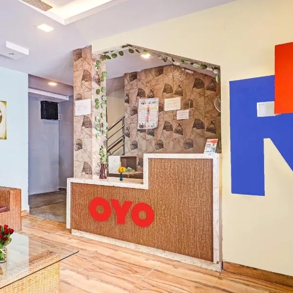 Hotel O R Square Near LB Nagar Metro Station，位于海得拉巴的酒店