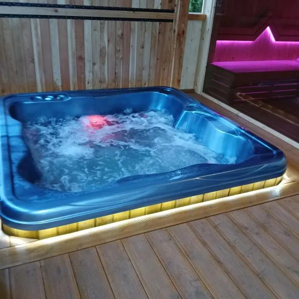 Pokoje Gościnne Kornelia- Jacuzzi, sauna !，位于比利但耶克的酒店