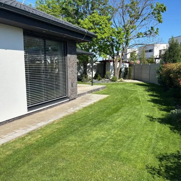 Vila GOLF，位于Hrubá Borša的酒店