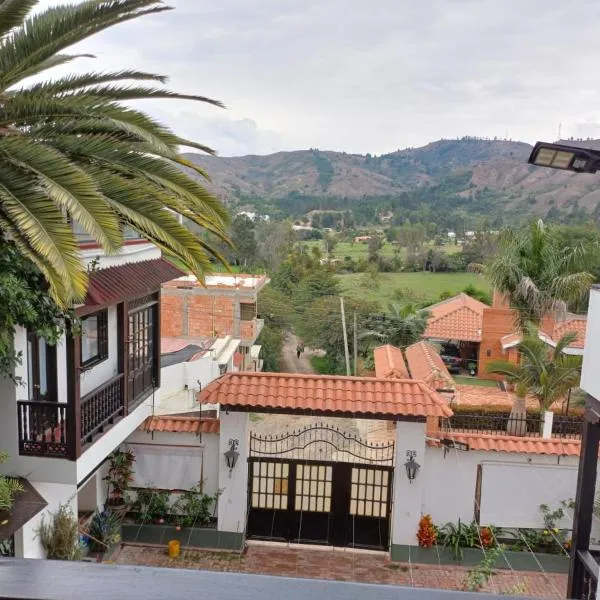 Hotel El Zaguan De La Rueca，位于Tinjacá的酒店