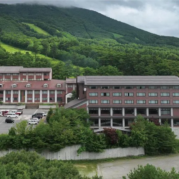 Inawashiro Kankou Hotel，位于猪苗代町的酒店