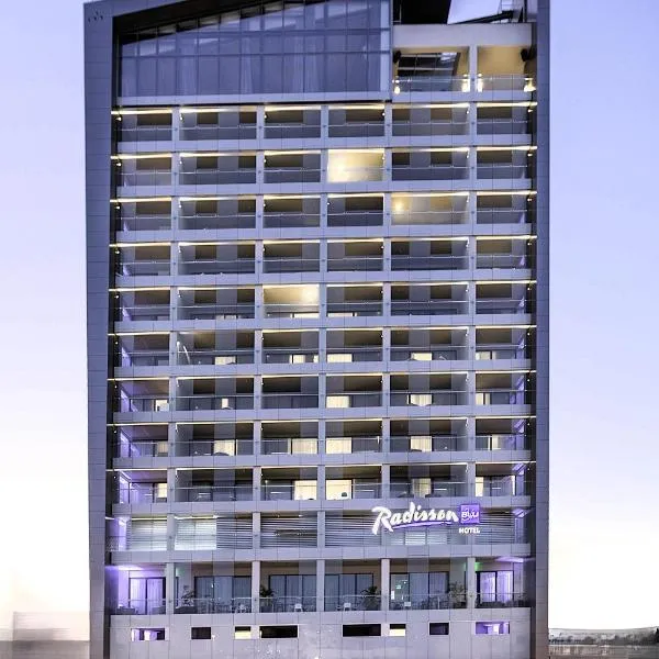 Radisson Blu Hotel, Larnaca，位于拉纳卡的酒店