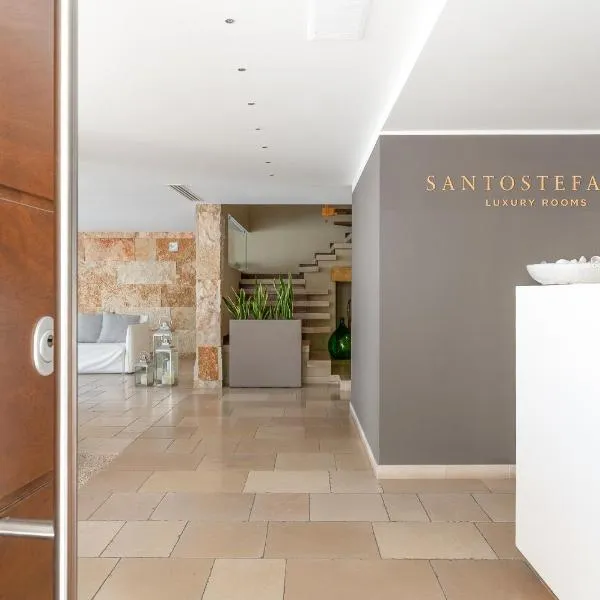 Santo Stefano Raro Rooms Collection，位于布林迪西的酒店