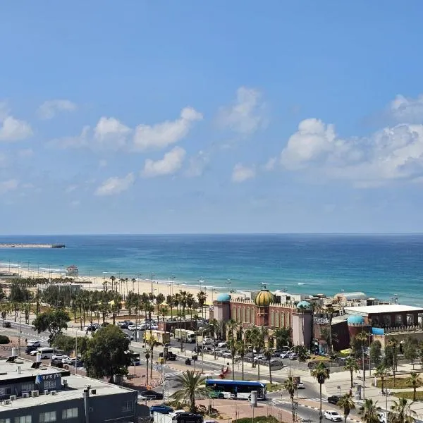 Sea Vacation , luxury Loft ,amazing seaview Buber 301，位于阿什杜德的酒店