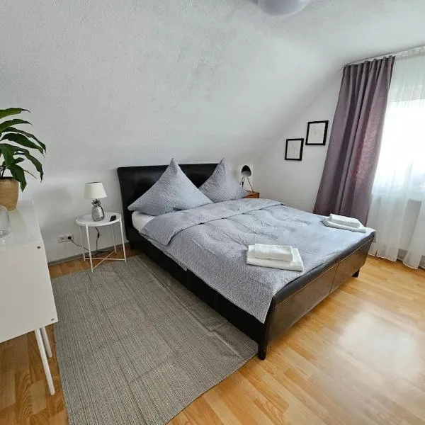 House Tinz - Cozy cottage in a quiet location，位于海尔布隆的酒店
