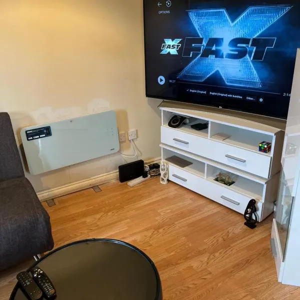 Marthins Apartment，位于Thamesmead的酒店