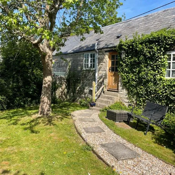 Gardeners Cottage，位于Mudford的酒店