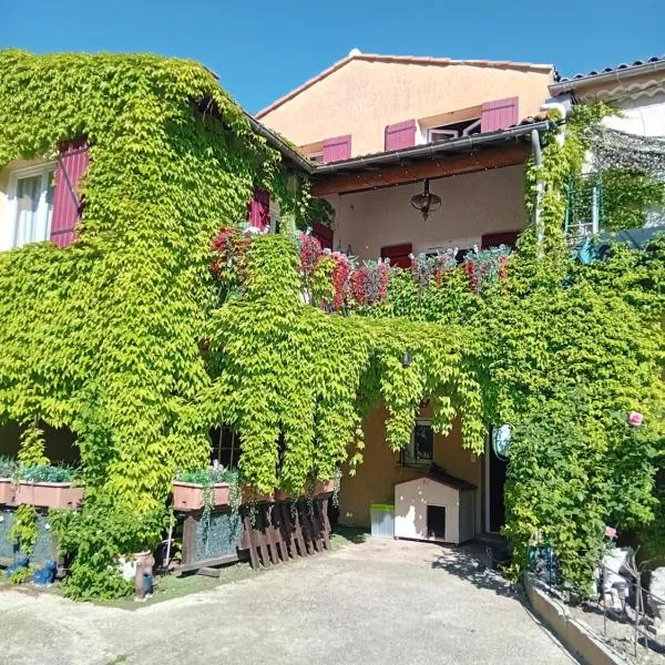 Appartement，位于Courthézon的酒店
