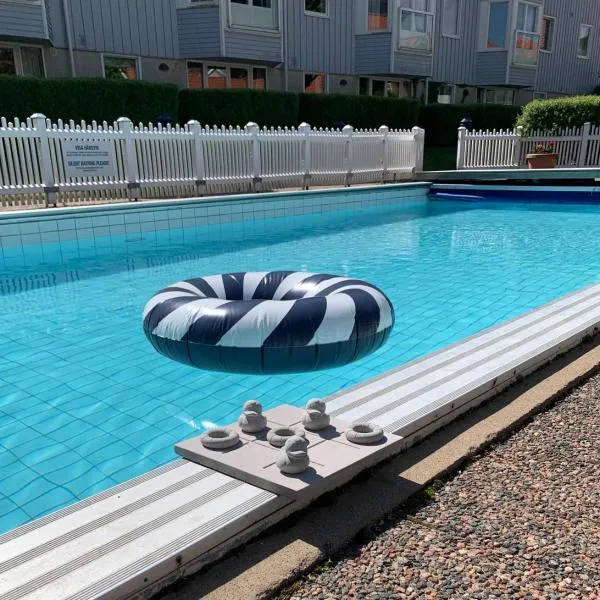 Villa Marstrand，位于马斯特兰德的酒店