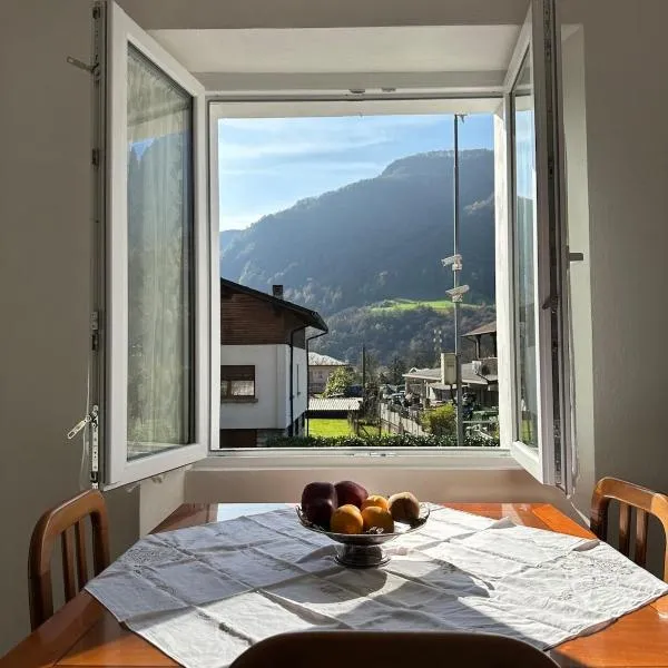 Casa Verde Valsassina 2，位于Primaluna的酒店