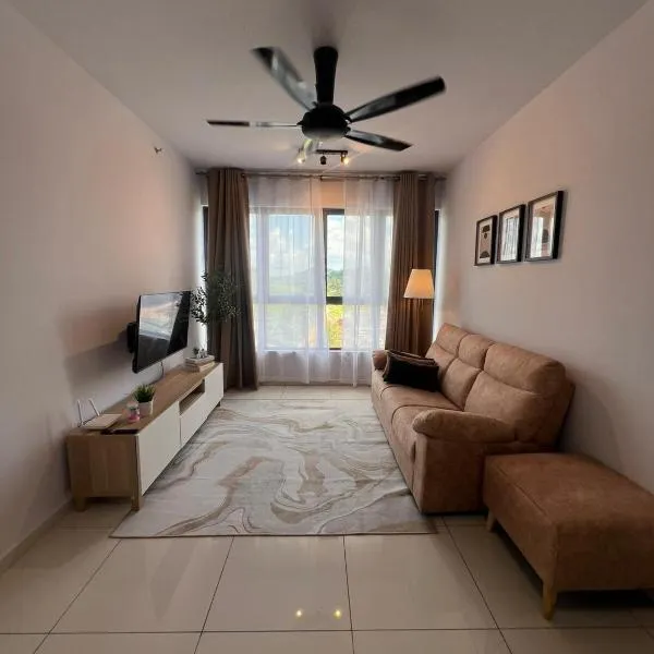 Mus Lim Faiz Homestay Gamuda Gardens，位于万挠的酒店