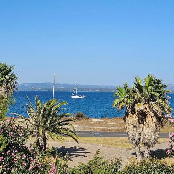 Calasetta, casa vista mare，位于卡拉赛达的酒店