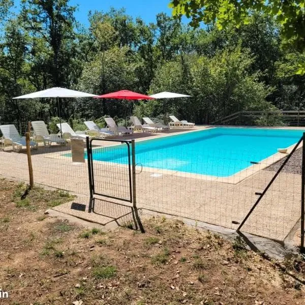 Gîte Le Lescot，位于Audrix的酒店