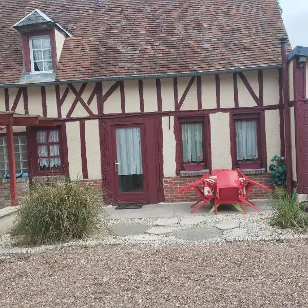 Cosy Little Cottage，位于Landepéreuse的酒店