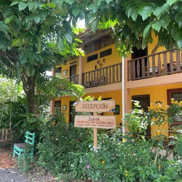 Kakao Lodge & Garden Río Celeste，位于比加瓜的酒店