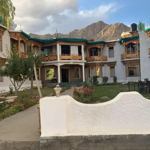 Mandalchan hotel，位于列城的酒店