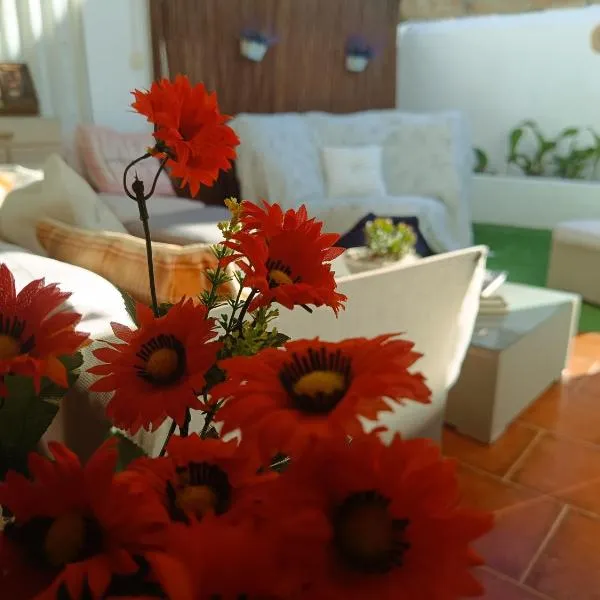 CASA RURAL ALEGRÍA，位于Caudete de las Fuentes的酒店