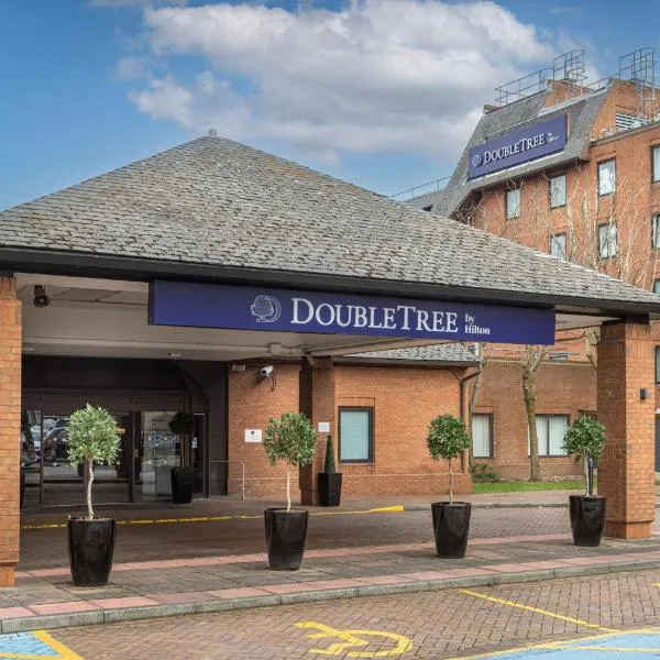 DoubleTree by Hilton Manchester Airport，位于霍尔的酒店