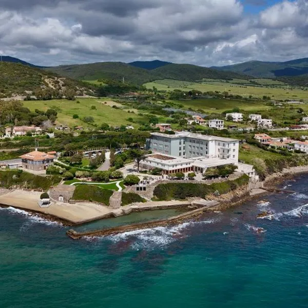 Villa MG Hotel，位于圣塔马利奈拉的酒店