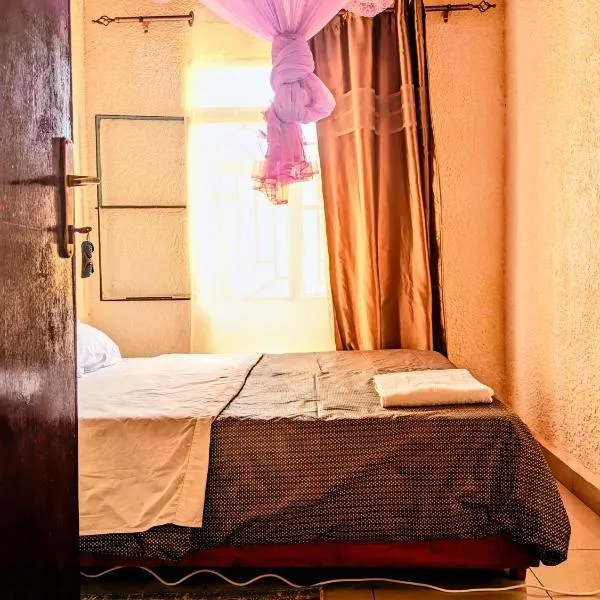 Randa's House I Homestay，位于鲁亨盖里的酒店