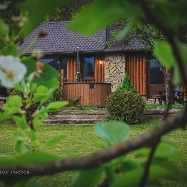 House Arupium - HOT TUB，位于奥托查茨的酒店