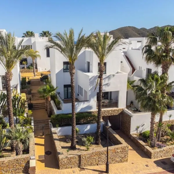 Villa de 4 dormitorios en el Resort Playa Macenas，位于莫哈卡尔的酒店