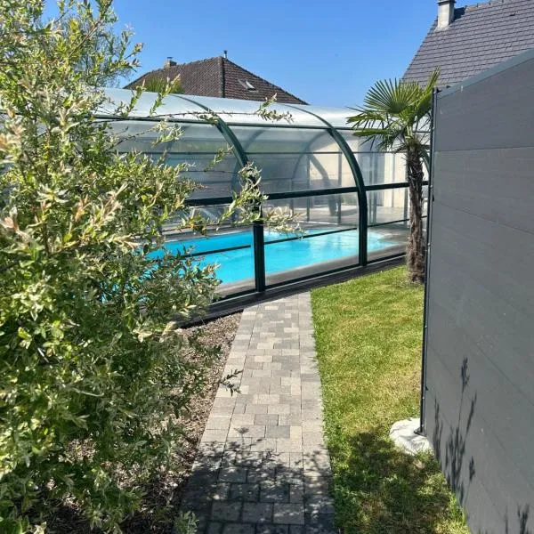 Gîte spa sauna piscine，位于Aubin-Saint-Vaast的酒店