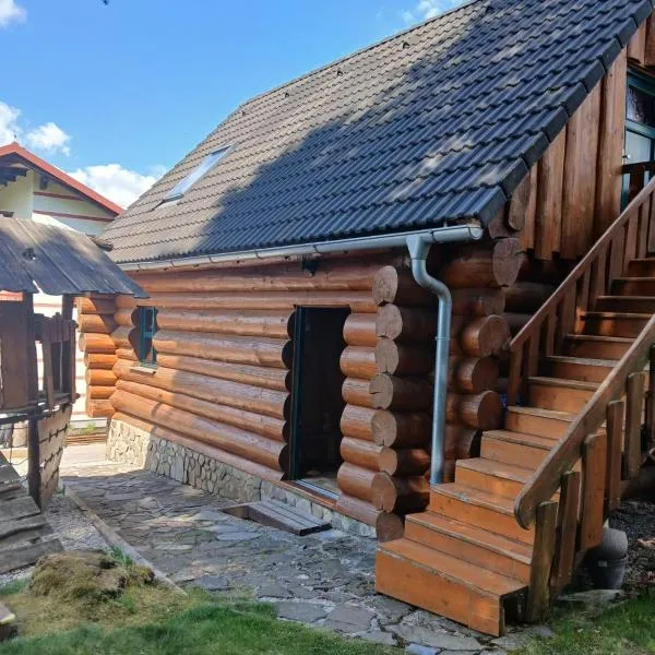 Srubové apartmány Rak，位于塞尔纳珀苏马维的酒店
