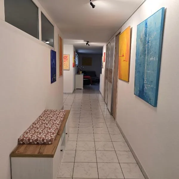 Casa Home-Art，位于比亚斯卡的酒店