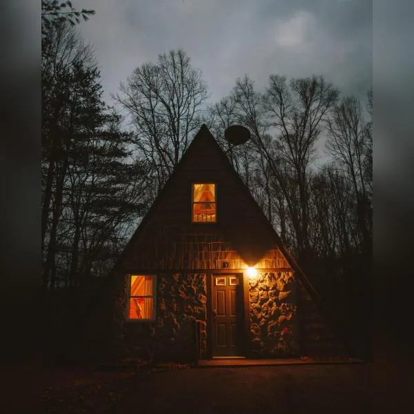 A-Frame #07 - by The Chalets，位于洛根的酒店