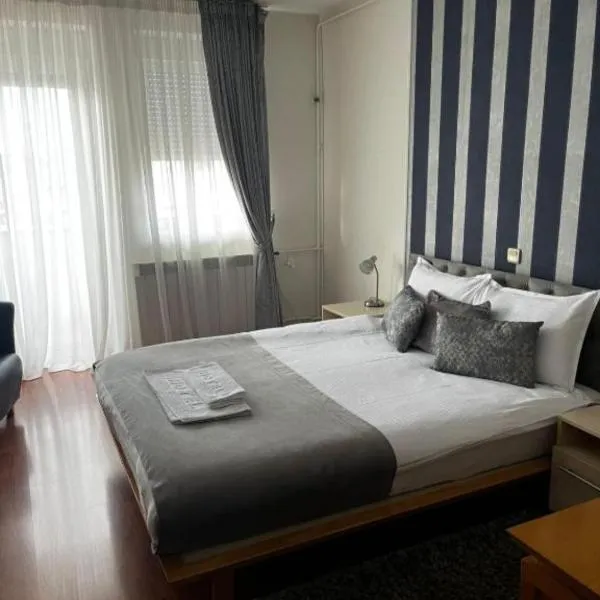 Hotel Belvedere Casa，位于克拉列沃的酒店