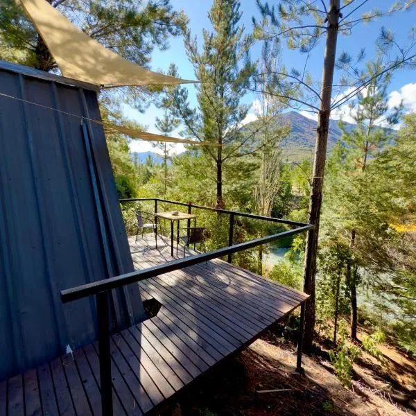 Cabina vista al río en Roca Truful，位于梅利佩乌科的酒店