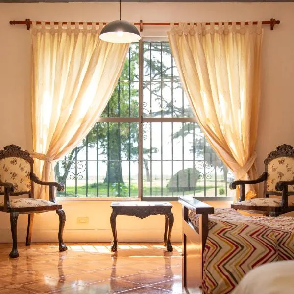 Estancia Santa Elena - Hospedaje Rural，位于Villa Lía的酒店