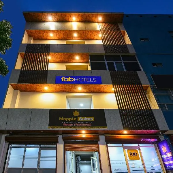 FabExpress Mapple Suites，位于法里达巴德的酒店