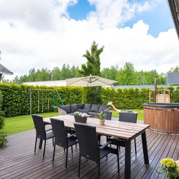 Peaceful Wood-fired Sauna Stay，位于万塔的酒店