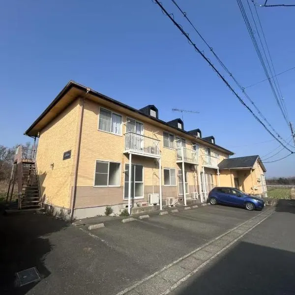高島市貸切アパート一室グループファミリーok 大人数でご利用だとお得連泊がお得自転車無料利用可ペット可 駅徒歩14分，位于高岛市的酒店