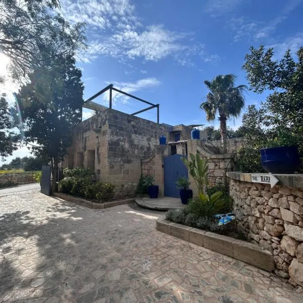Ta Skorba Farmhouse Mgarr，位于Mġarr的酒店