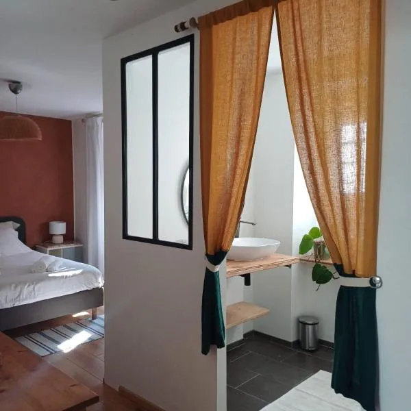 Celeste B&B，位于米卢斯的酒店
