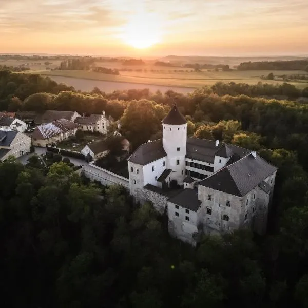 Hradní Ubytování，位于Hněvětice的酒店
