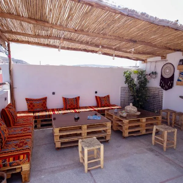 Jurassic Surf House Anza，位于阿加迪尔的酒店