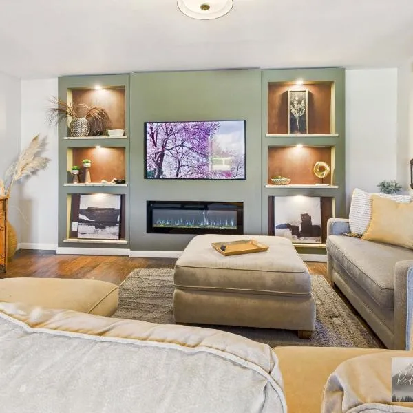 Beautiful Country Apartment, AC, Pickleball, Billiards, Playground, Gardens,位于Philomath的酒店