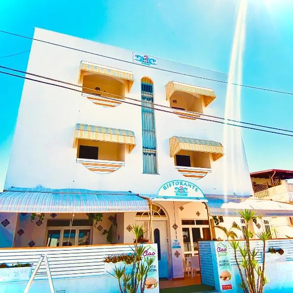 Albergo 2 Mari，位于莱乌卡的酒店